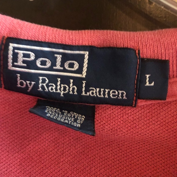 Ralph Lauren Polo shirt in excellent condition! - Picture 2 of 2